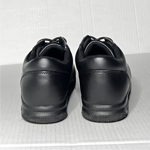 SR Max Slip Resistant Work Shoes - Picture 7 of 11